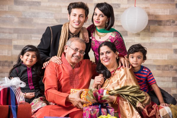 Some tips on making this Diwali the most Memorable one with family and friends